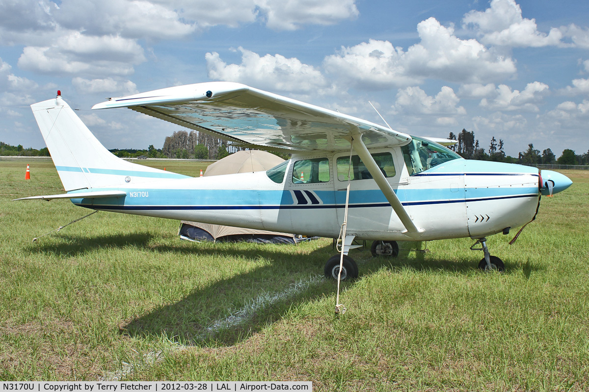 N3170U, 1962 Cessna 182F Skylane C/N 18254570, At 2012 Sun N Fun