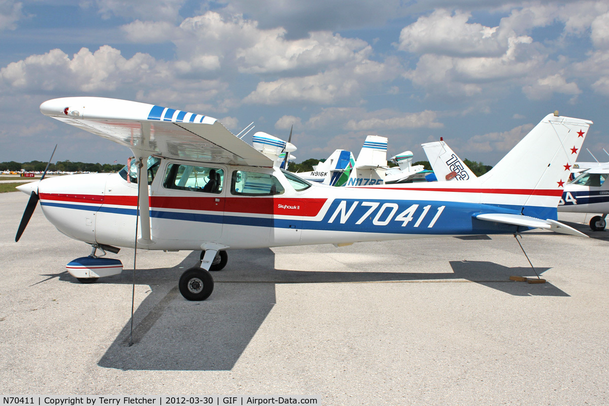N70411, 1976 Cessna 172M C/N 17267216, At Gilbert Airport ,Winter Haven , Florida