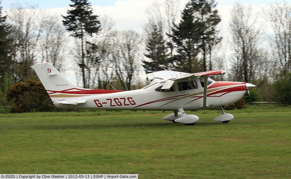 G-ZGZG, 2007 Cessna 182T Skylane C/N 18282036, Ex: N12722 > G-ZGZG - Currently in private hands since December 2007.