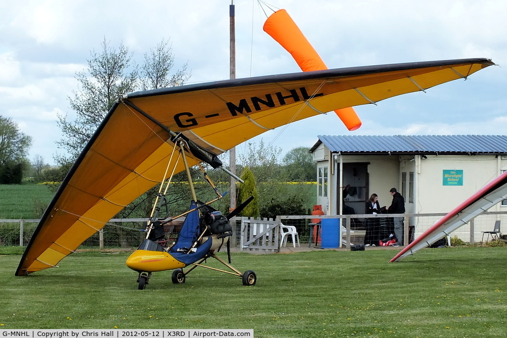 G-MNHL, 1986 Solar Wings Pegasus XL-R C/N SW-WA-1055, at Roddige Airfield, Staffordshire