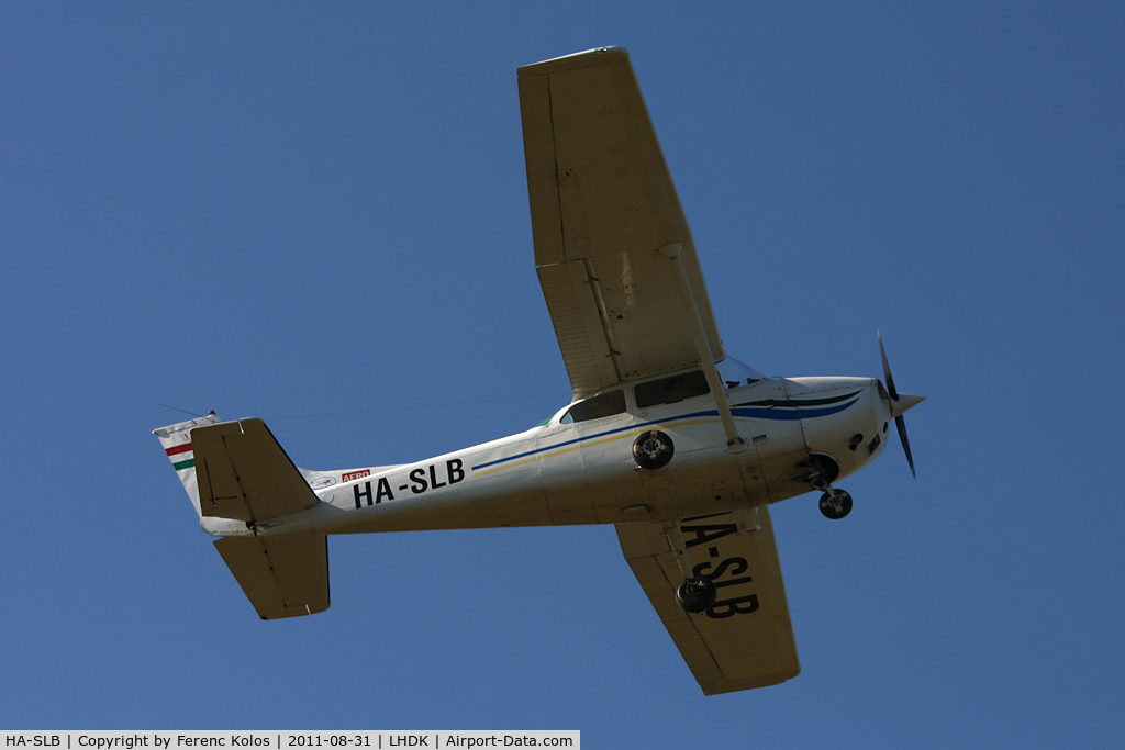 HA-SLB, Cessna 172N C/N 17272218, Dunakeszi