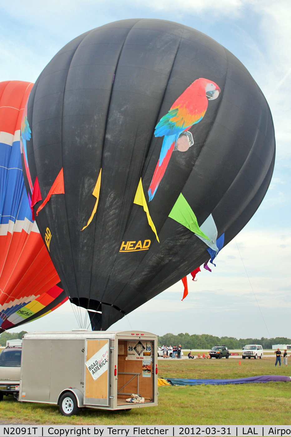 N2091T, 2006 Head Balloons AX8-88B C/N 346, The wind was too strong to allow the full inflation and mass take-off of the balloons at 2012 Sun n Fun