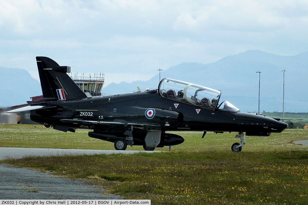 ZK032, 2009 British Aerospace Hawk T2 C/N RT023/1261, IV(Reserve) Squadron