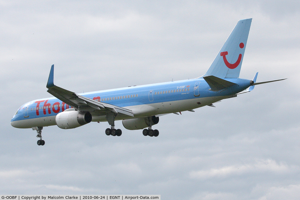 G-OOBF, 2004 Boeing 757-28A C/N 33101, Boeing 757-28A on finals to 25 at Newcastle Airport, June 2010.