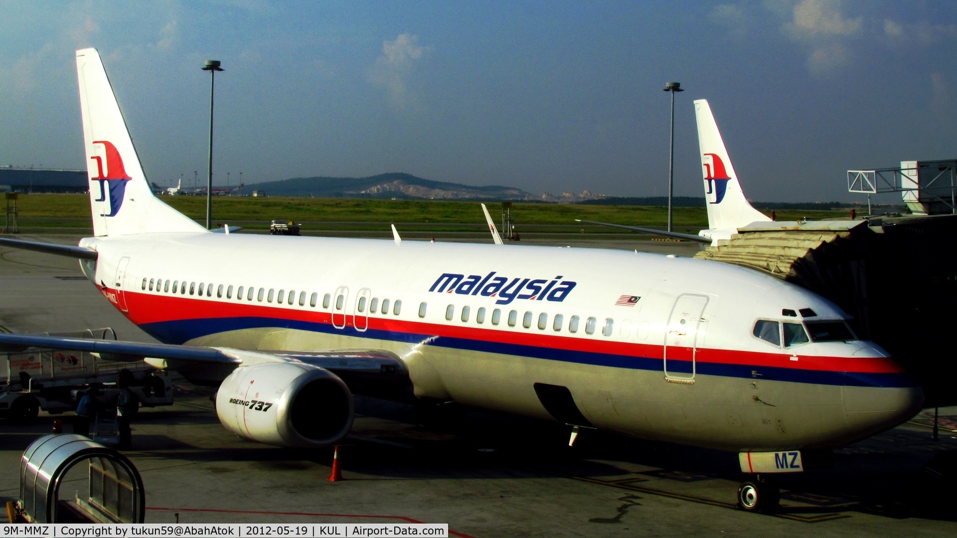 9M-MMZ, Boeing 737-4H6 C/N 26457, Malaysia Airlines