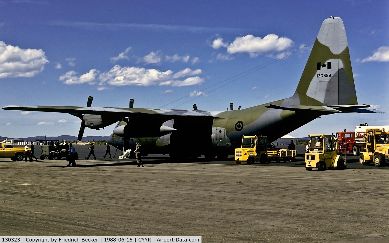 130323, 1966 Lockheed CC-130E Hercules C/N 382-4193, cargo hauling at CFB Goose Bay