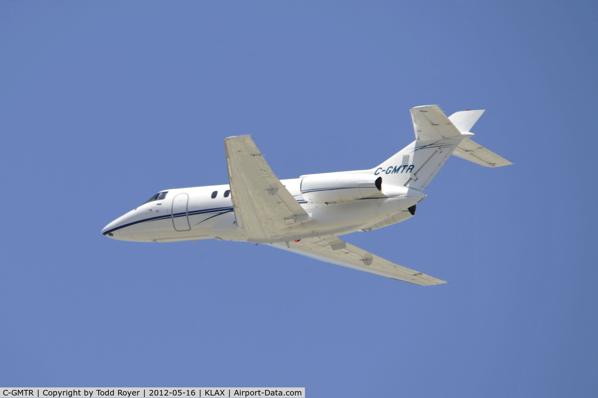 C-GMTR, 1989 British Aerospace BAe.125-800A C/N 258157, Departing LAX on 25L