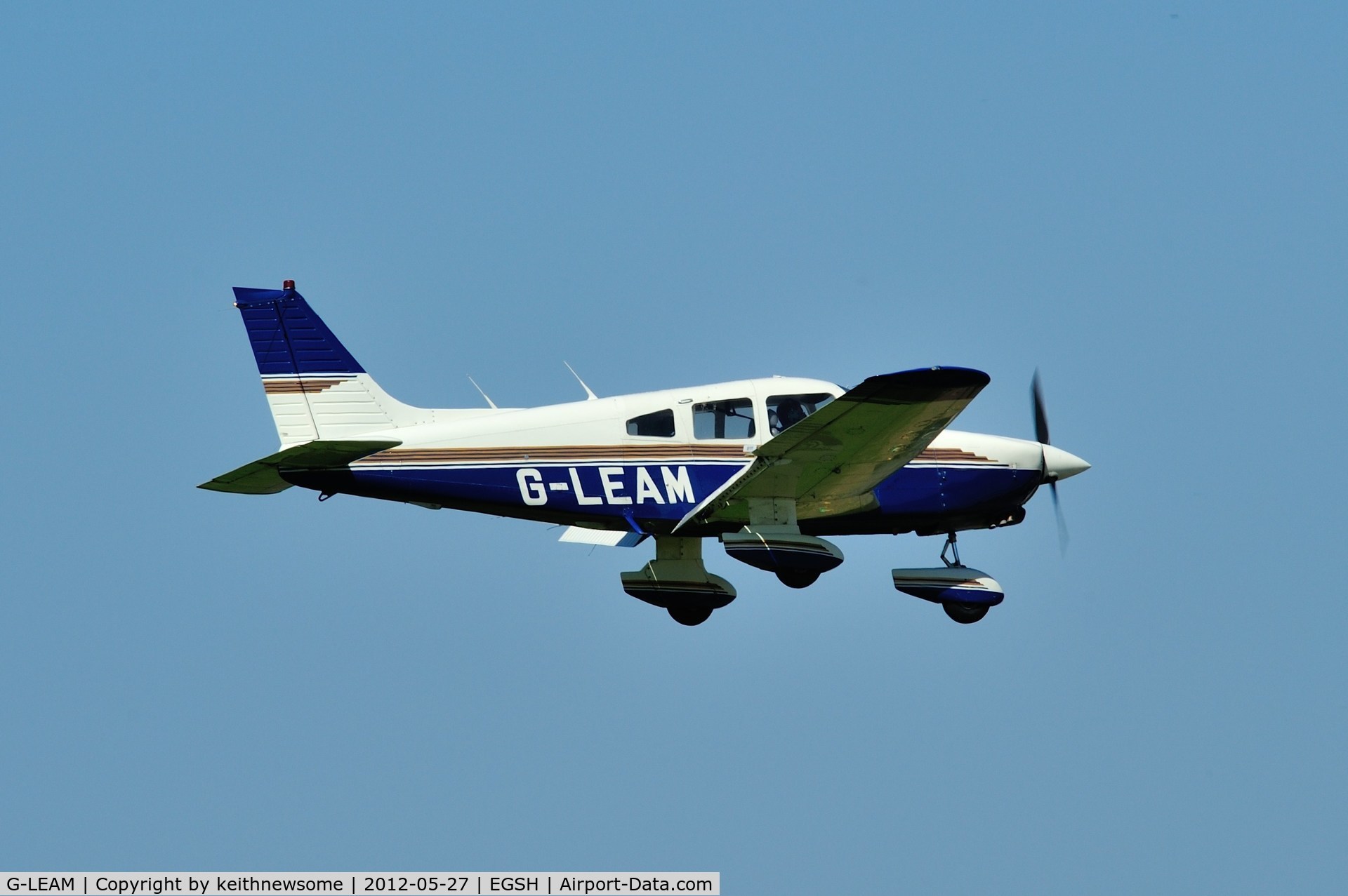 G-LEAM, 1980 Piper PA-28-236 Dakota C/N 28-8011061, gleaming in the afternoon sun !