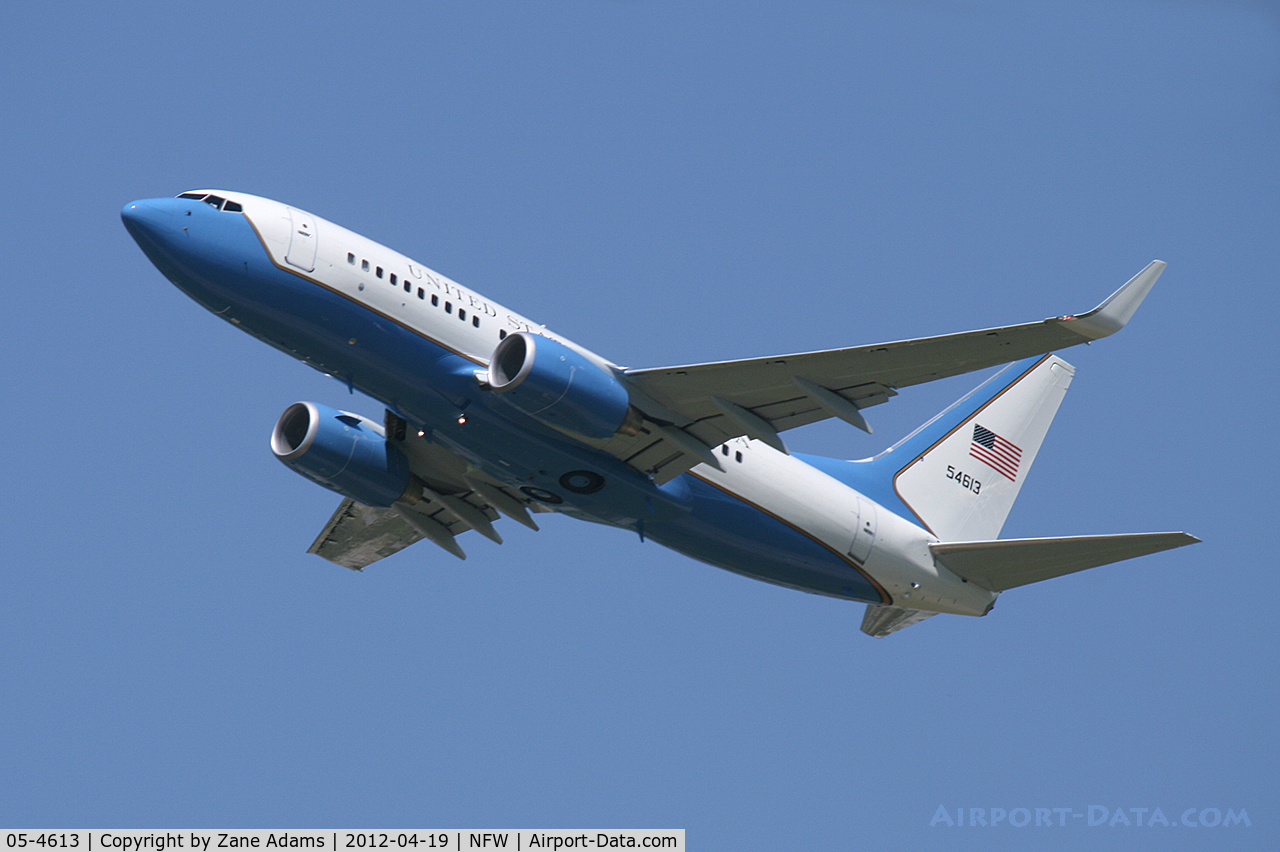 05-4613, 2005 Boeing C-40C Clipper (737-7BC BBJ) C/N 34809, Departing NAS JRB Fort Worth