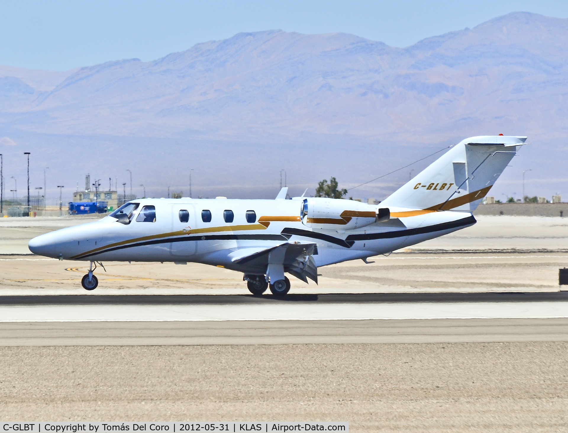 C-GLBT, 1996 Cessna 525 CitationJet C/N 525-0148, C-GLBT Cessna 525 CitationJet 1 (cn 525-0148)

- Las Vegas - McCarran International (LAS / KLAS)
USA - Nevada, May 31, 2012
Photo: Tomás Del Coro