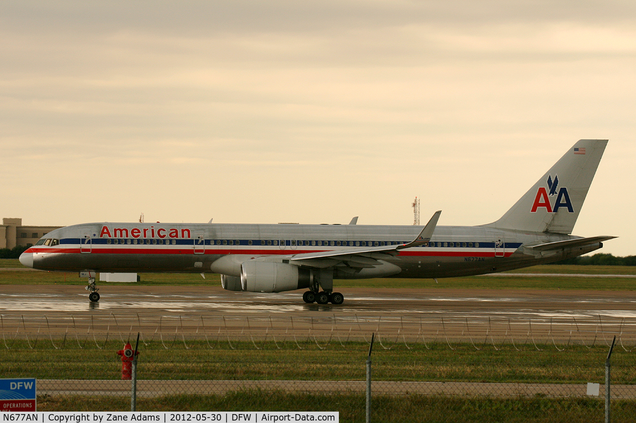 N677AN, 1998 Boeing 757-223 C/N 29427, American Airlines at DFW Airport