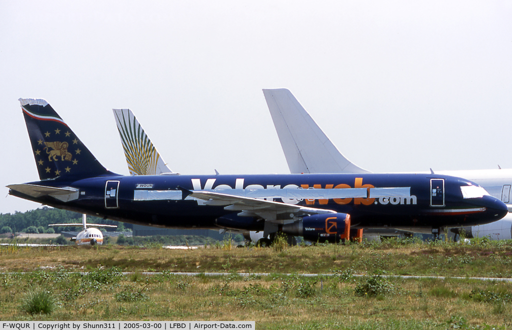 F-WQUR, 1999 Airbus A320-214 C/N 1132, Ex. I-PEKG stored...