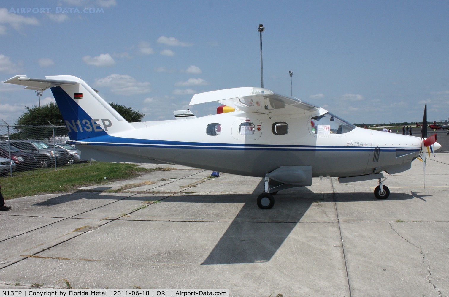 N13EP, 2000 Extra EA-400 C/N 10, Extra 400