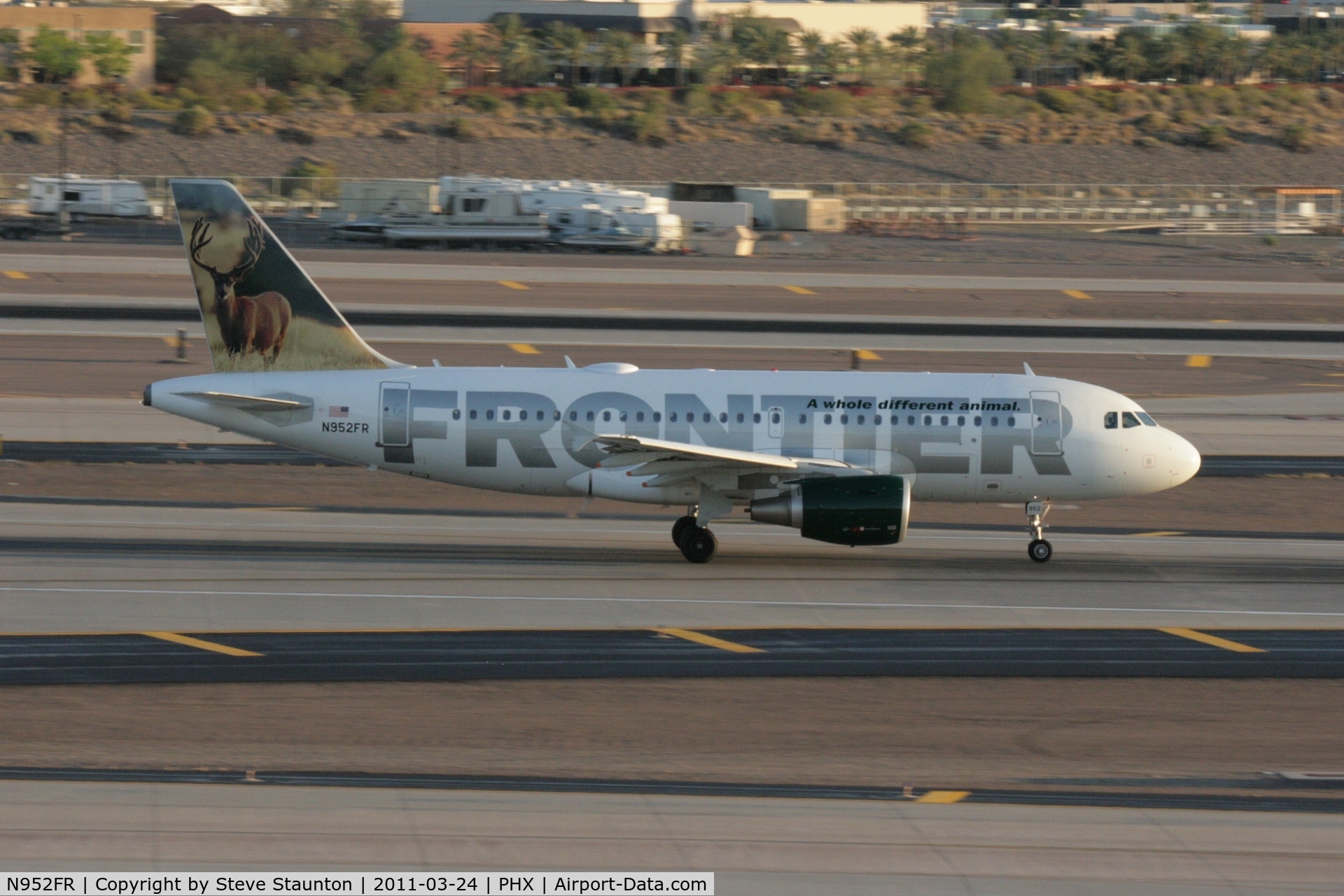 N952FR, 2010 Airbus A319-112 C/N 4204, Taken at Phoenix Sky Harbor Airport, in March 2011 whilst on an Aeroprint Aviation tour