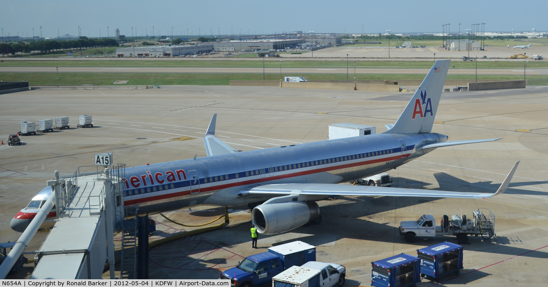 N654A, 1991 Boeing 757-223 C/N 24612, Dallas