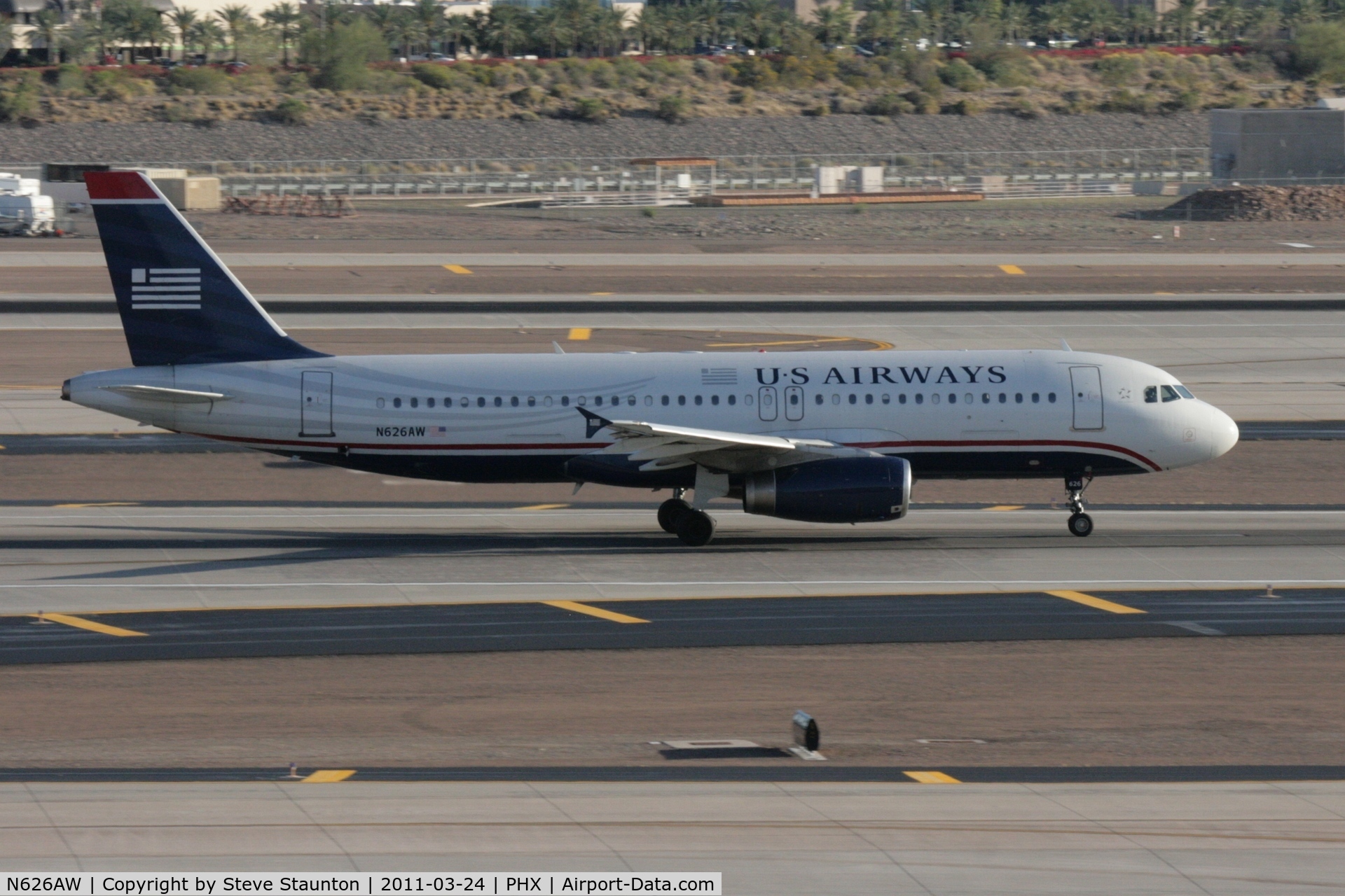 N626AW, 1989 Airbus A320-231 C/N 65, Taken at Phoenix Sky Harbor Airport, in March 2011 whilst on an Aeroprint Aviation tour