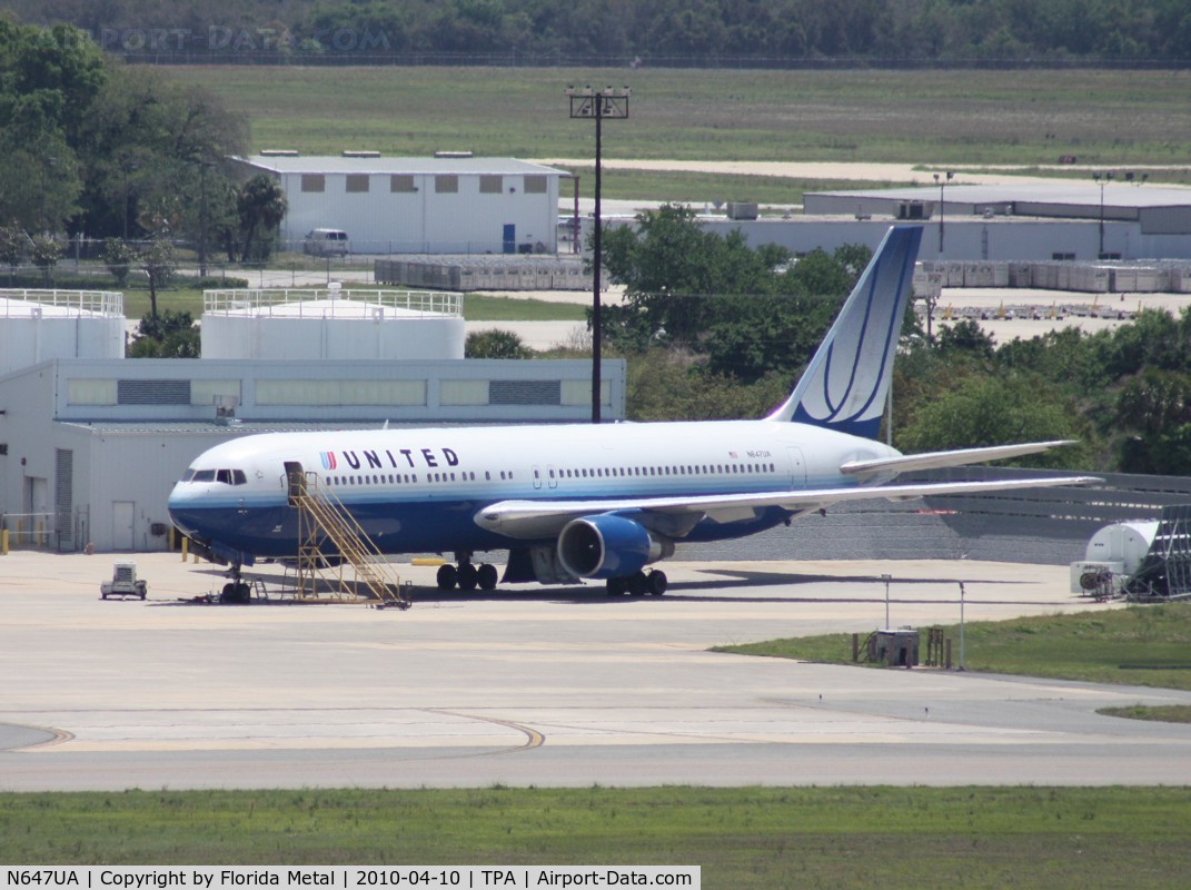 N647UA, 1992 Boeing 767-322 C/N 25284, United 767-300