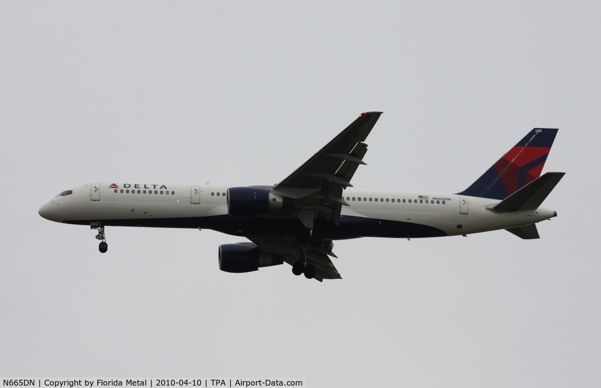 N665DN, 1991 Boeing 757-232 C/N 25013, Delta 757