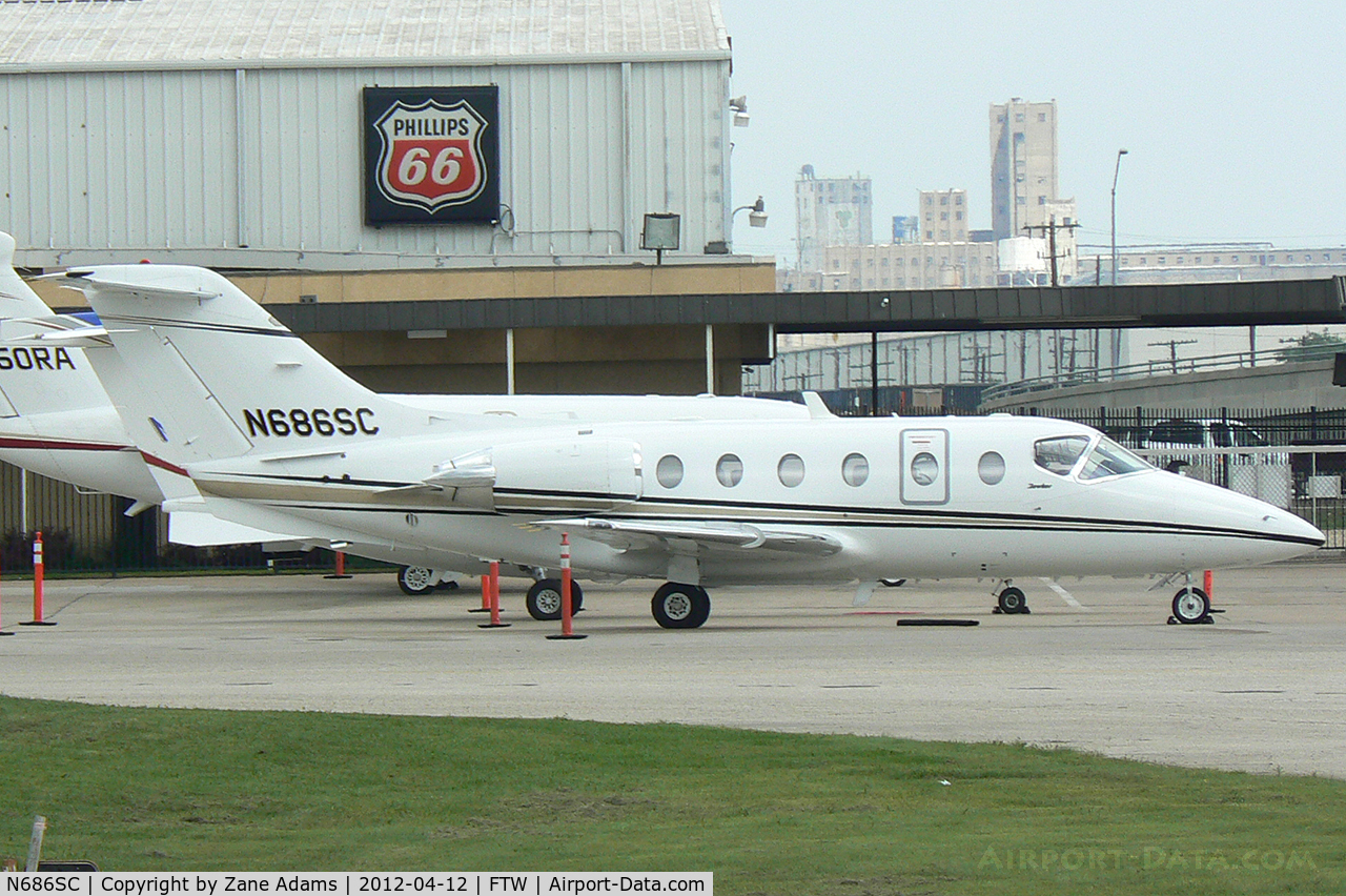 N686SC, 1998 Raytheon Aircraft Company 400A C/N RK-211, At Meacham Field - Fort Worth, TX