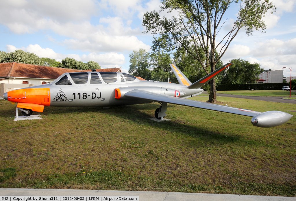 542, Fouga CM-170R Magister C/N 542, S/n 542 - Was in PdF c/s and was repainted in these c/s  and also moved near the restaurant...