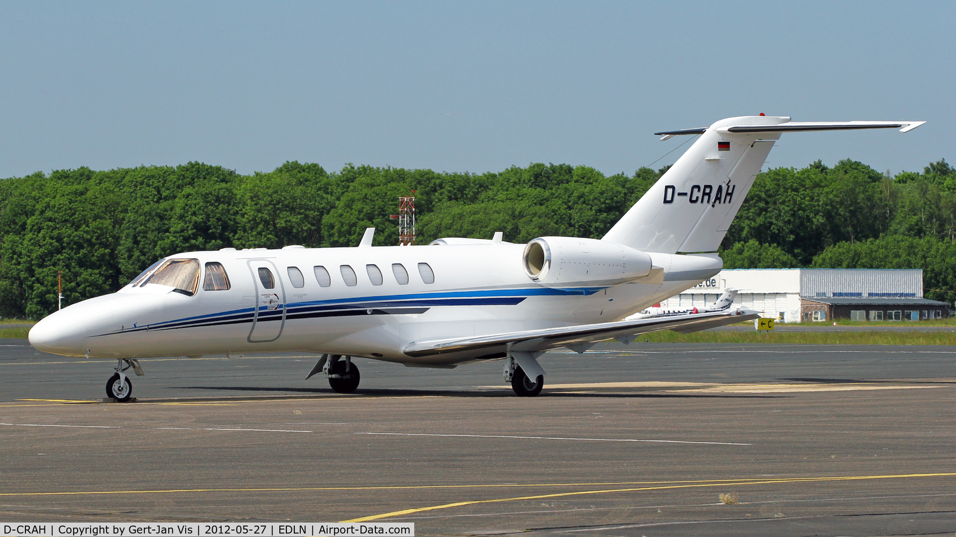 D-CRAH, 2007 Cessna 525B CitationJet CJ3 C/N 525B-0154, Standing in front of the terminal