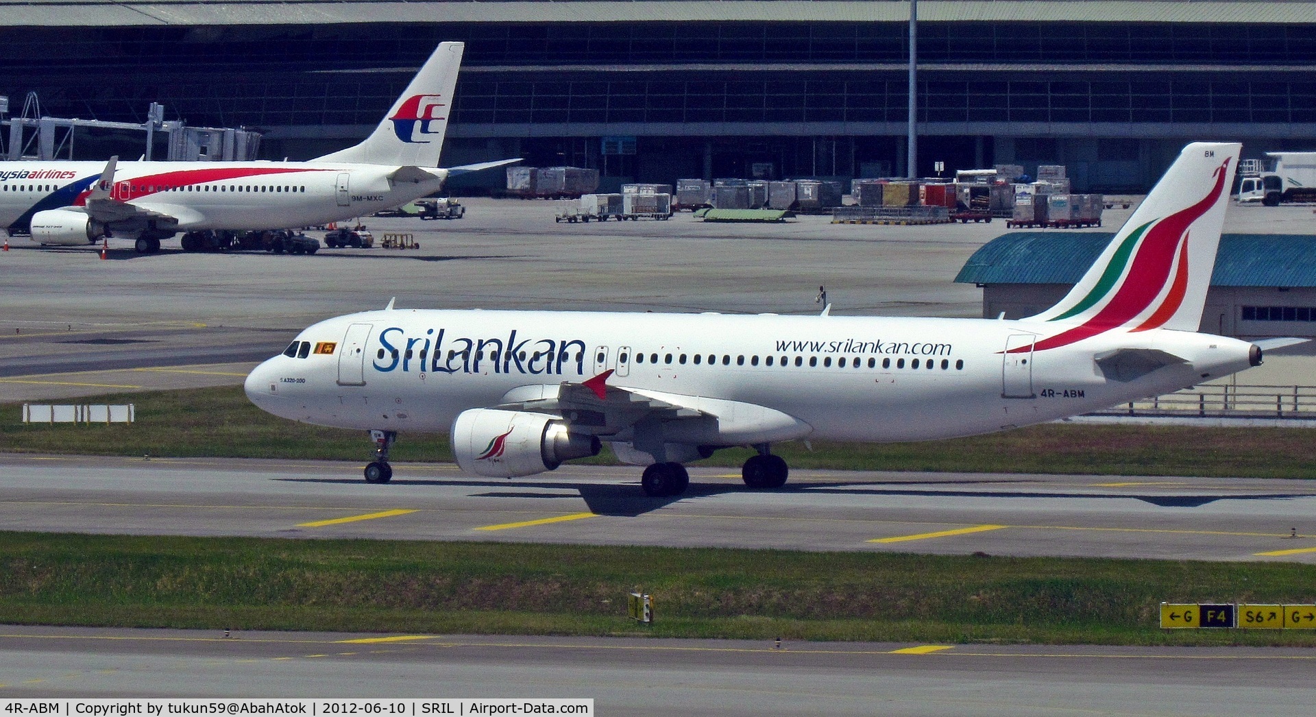 4R-ABM, 2011 Airbus A320-214 C/N 4694, SriLankan Airlines