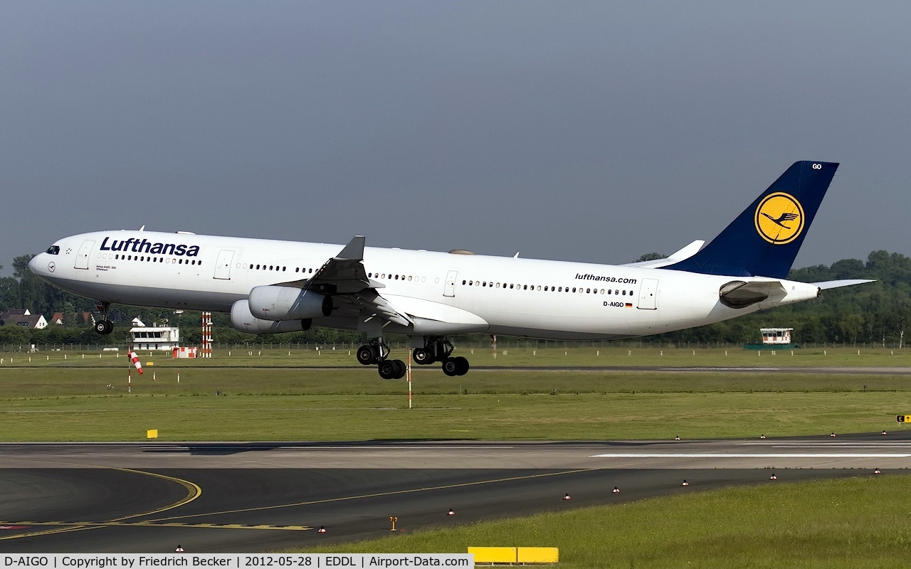 D-AIGO, 1998 Airbus A340-313X C/N 233, short final