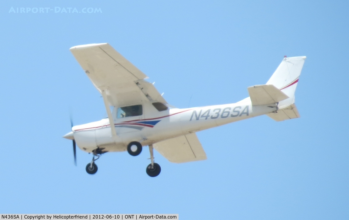N436SA, 1967 Cessna 150H C/N 15067549, On final