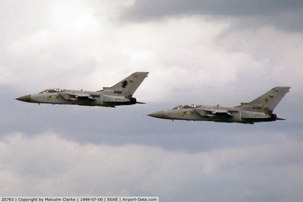 ZE763, 1988 Panavia Tornado F.3 C/N AS060/687/3310, Panavia Tornado F3 together with F3 ZE968 of 11 Sqn at RAF Leeming, July 1998.