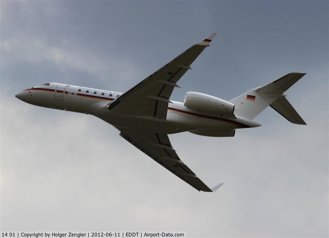 14 01, 2011 Bombardier BD-700-1A11 Global 5000 C/N 9395, Aircraft of Flugbereitschaft, German Air Force´s unit for governmental flights....