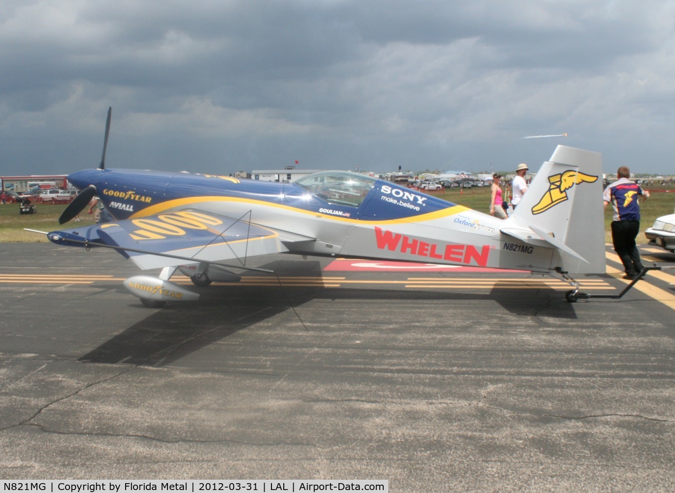 N821MG, 2009 Extra EA-300SC C/N SC010, Extra 300