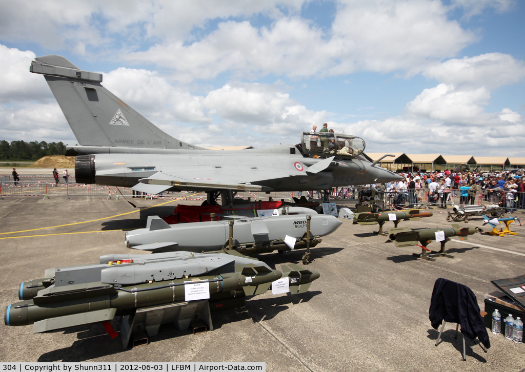 304, Dassault Rafale B C/N 304, Displayed during LFBM Open Day 2012 with all armament...