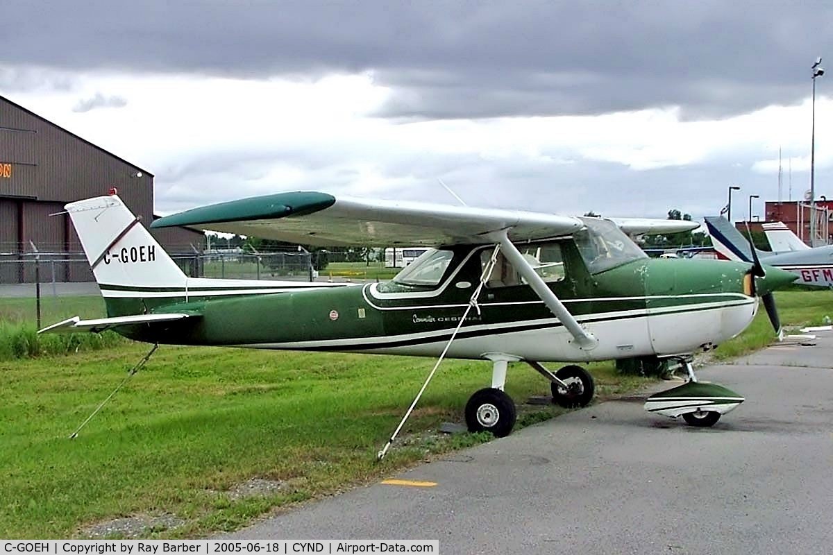 C-GOEH, 1971 Cessna 150L C/N 15072211, Shown with rudder movement stop applied.