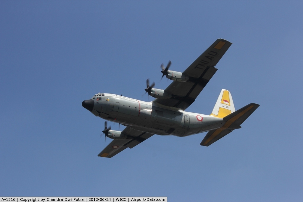 A-1316, Lockheed C-130H Hercules C/N 382-4840, Takeoff runway 11 BDO WICC