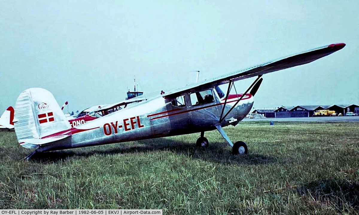 OY-EFL, 1945 Cessna 140 C/N 10220, Taken from a slide.