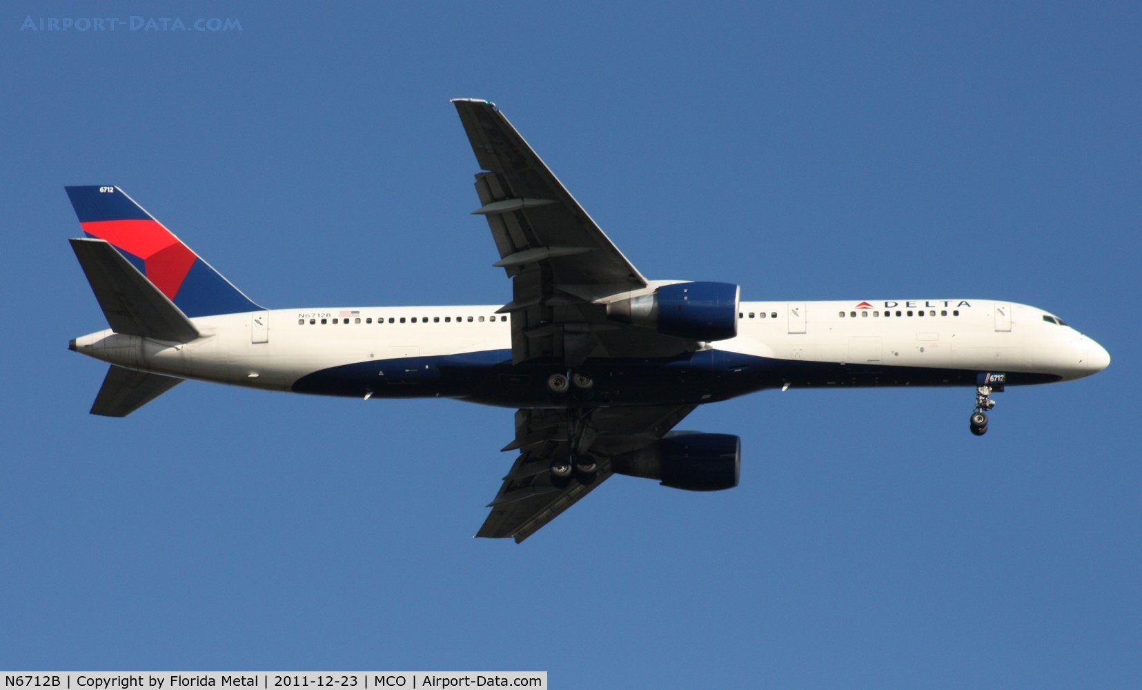 N6712B, 2000 Boeing 757-232 C/N 30484, Delta 757-200