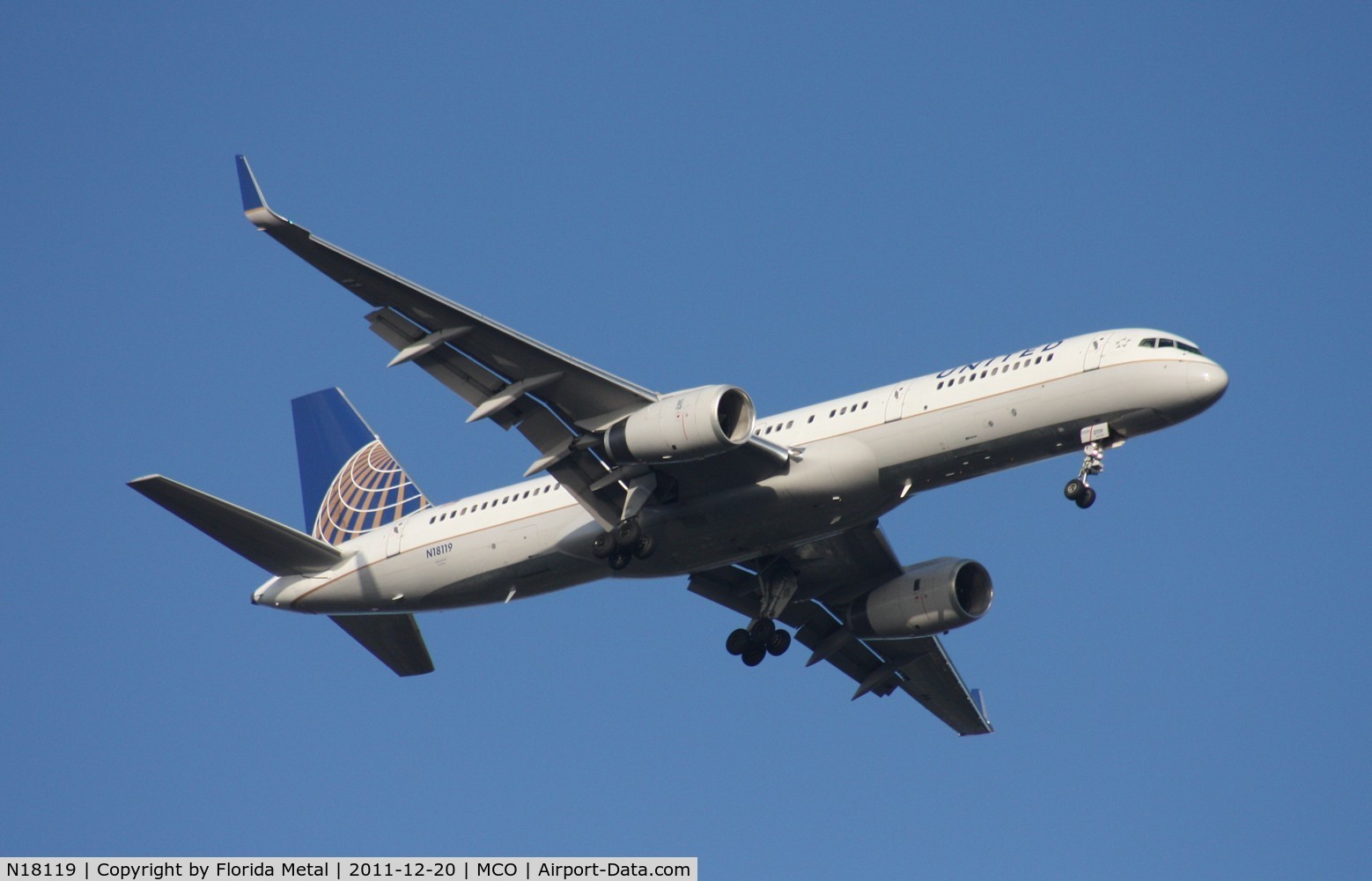 N18119, 1997 Boeing 757-224 C/N 27561, United 757