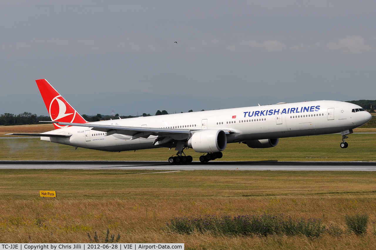 TC-JJE, 2010 Boeing 777-3F2/ER C/N 40707, Turkish Airlines