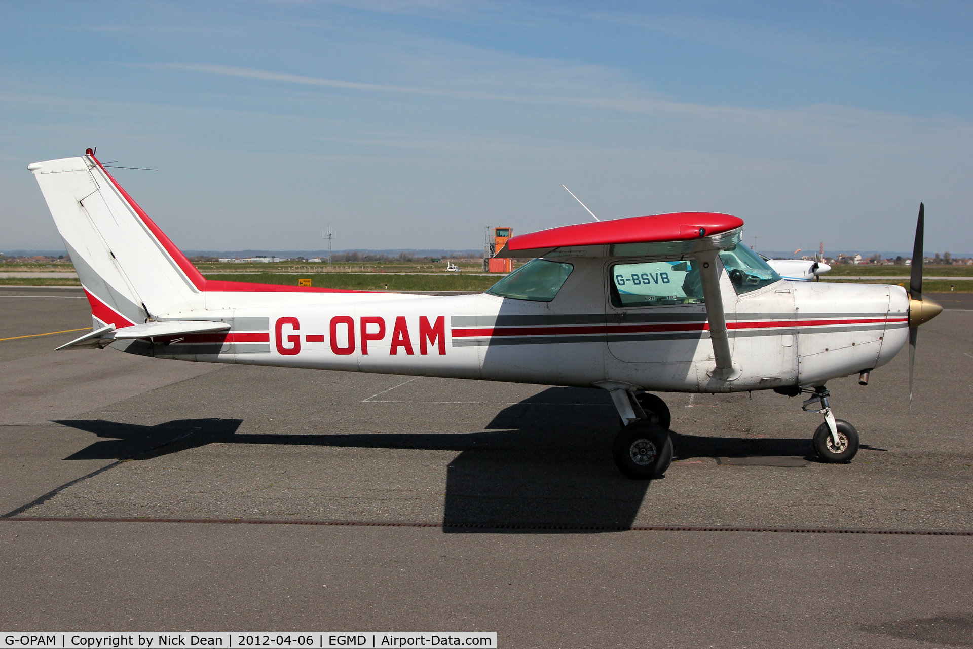 G-OPAM, 1978 Reims F152 C/N 1536, EGMD/LYX