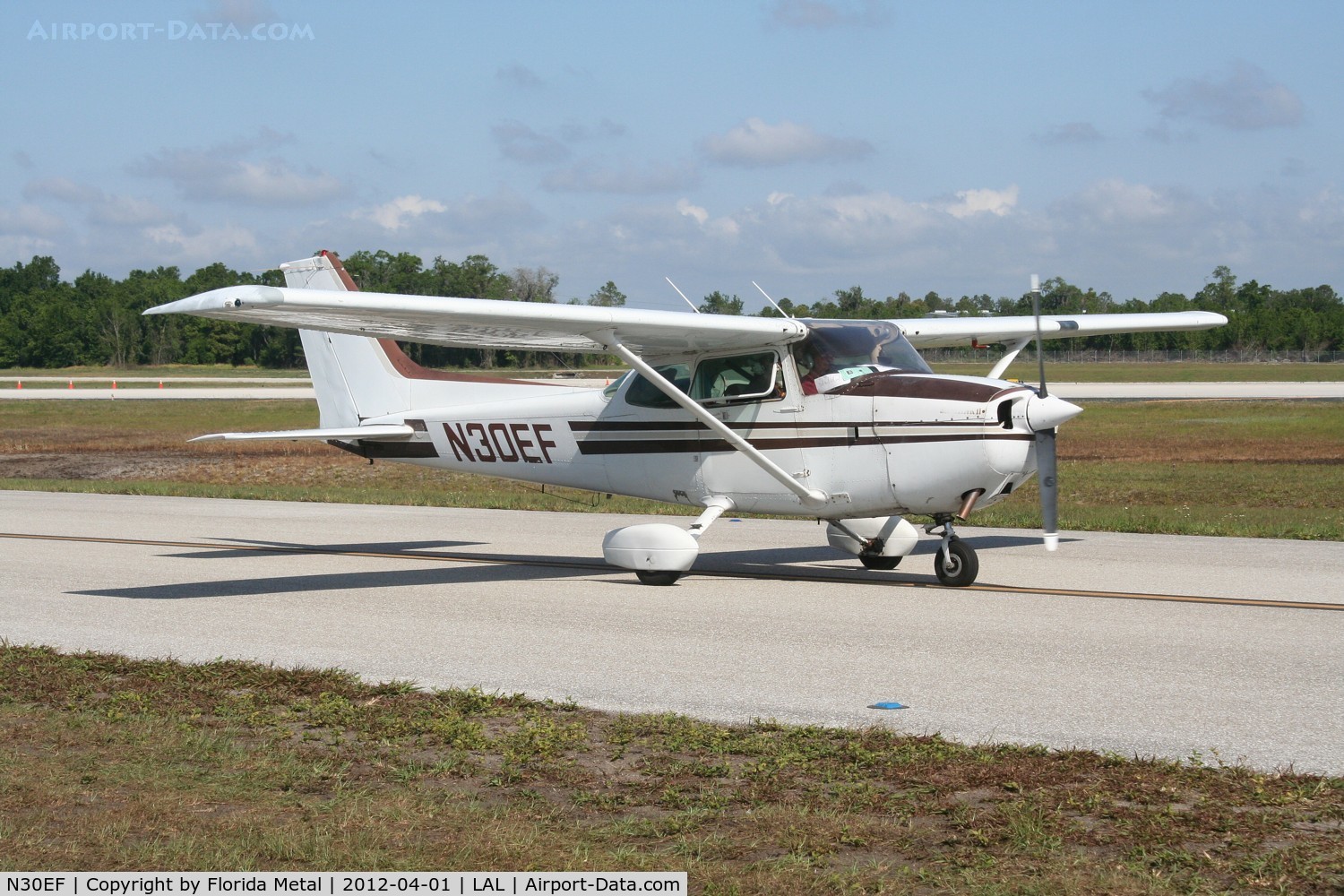 N30EF, 1982 Cessna 172P C/N 17275849, Cessna 172P