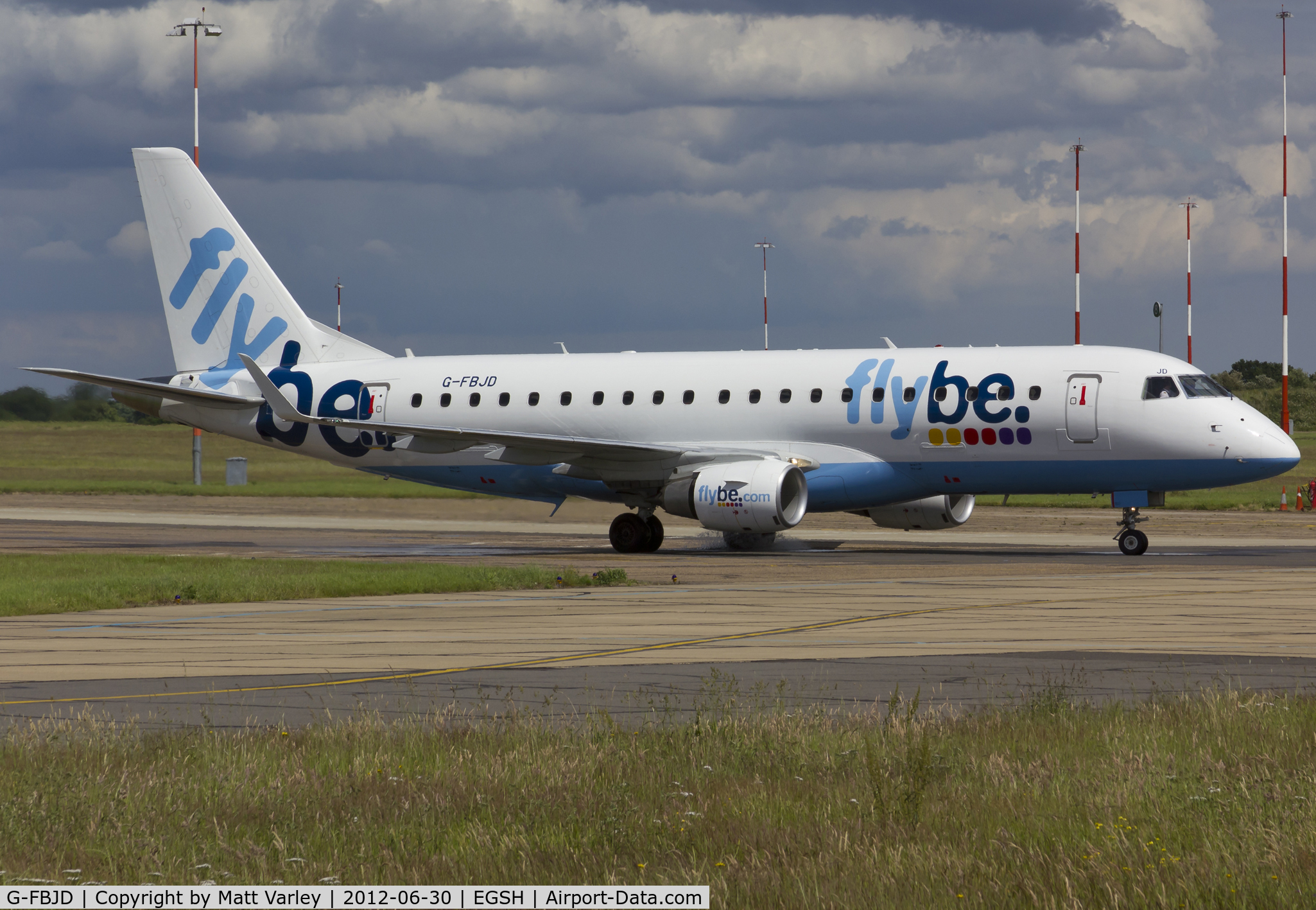 G-FBJD, 2011 Embraer 175STD (ERJ-170-200) C/N 17000329, Arriving at EGSH.