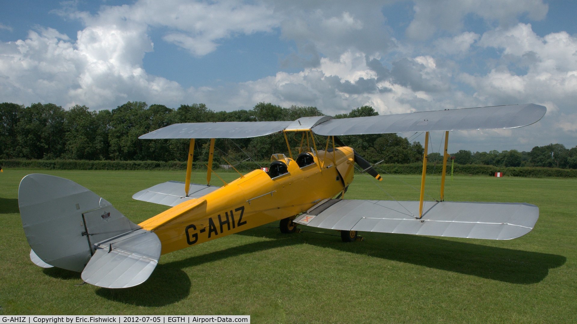 G-AHIZ, 1944 De Havilland DH-82A Tiger Moth II C/N 4610, 2. G-AHIZ at Shuttleworth (Old Warden) Aerodrome.