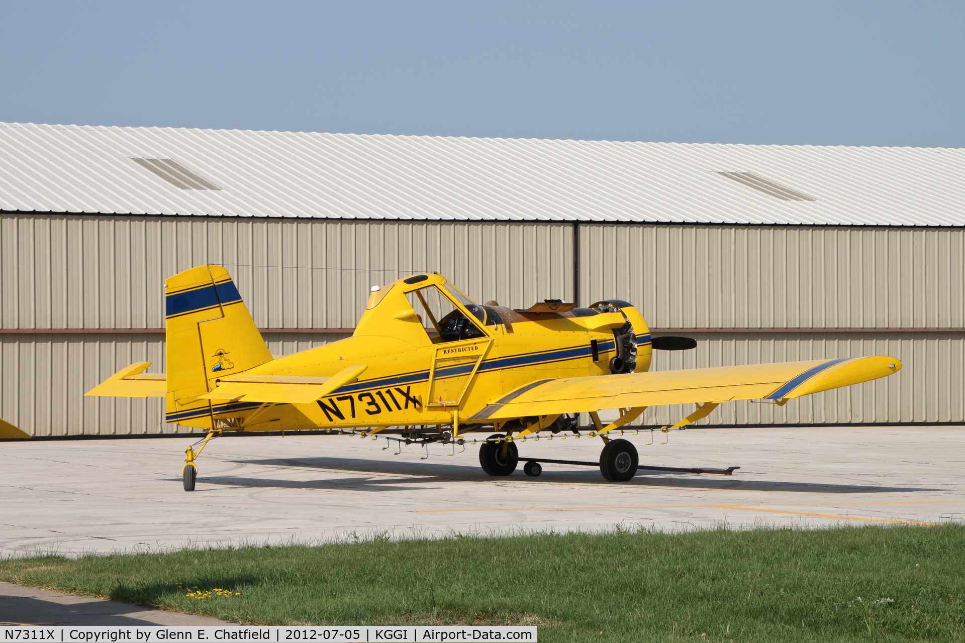 N7311X, 1986 Air Tractor Inc AT-301 C/N 301-0659, Parked out on the ramp