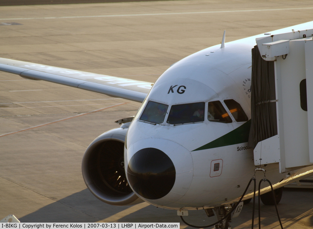 I-BIKG, 2001 Airbus A320-214 C/N 1480, Ferihegy