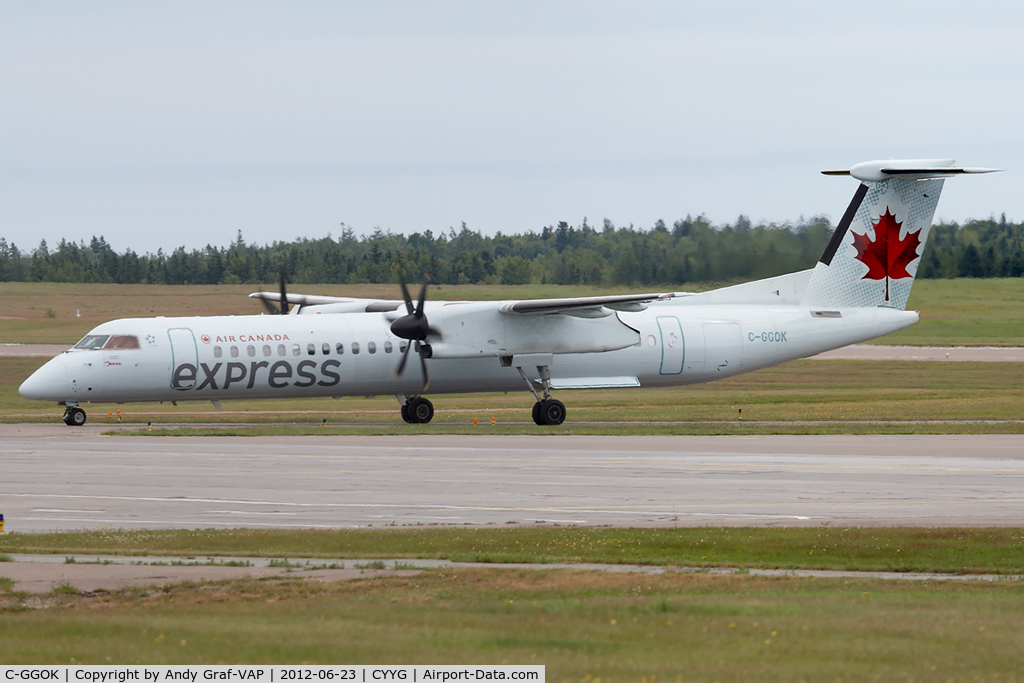 C-GGOK, 2011 De Havilland Canada DHC-8-402Q Dash 8 C/N 4372, Air Canada Express DHC 8-400