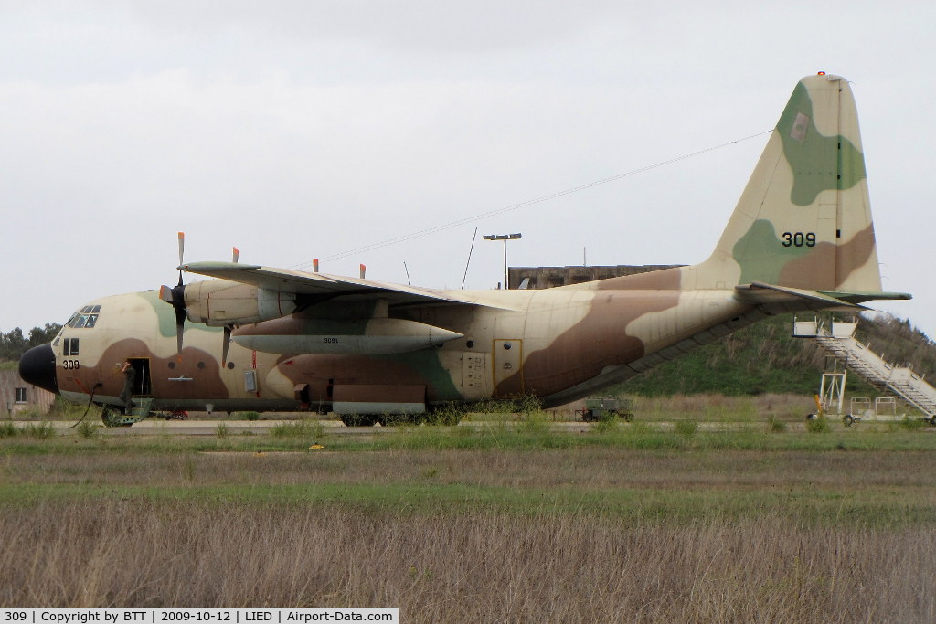309, Lockheed C-130E Karnaf Hercules C/N 382-3943, Prepare to departure