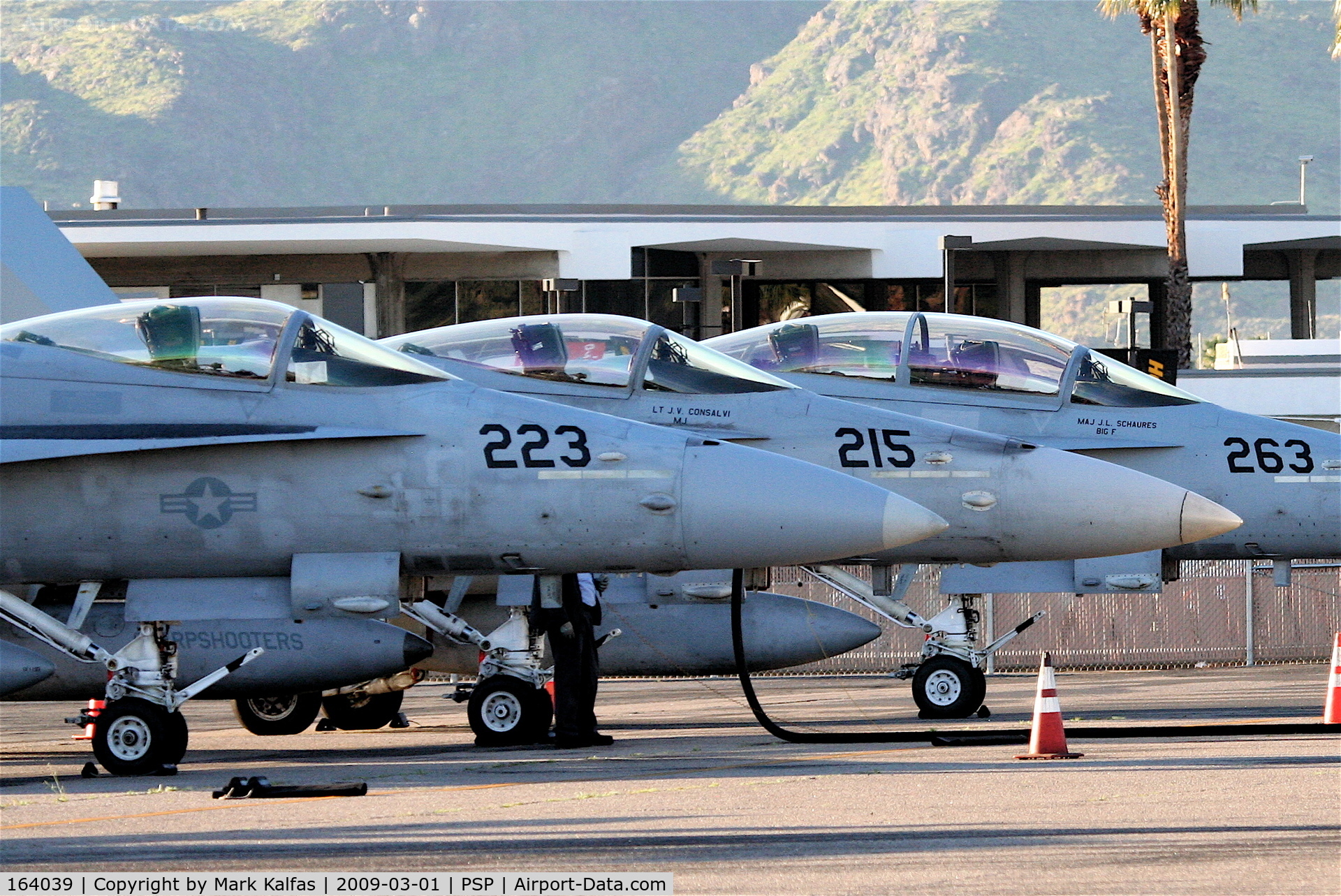 164039, 1990 McDonnell Douglas F/A-18C Hornet C/N 0926/C173, F-18 VMFAT/101-263,223 and 215