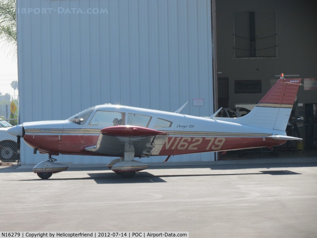 N16279, 1973 Piper PA-28-235 C/N 28-7310083, Parked at Howard Aviaiton