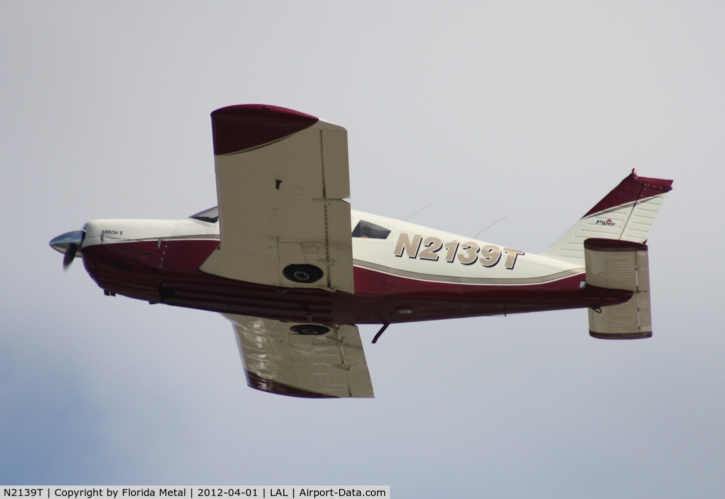 N2139T, 1971 Piper PA-28R-200 C/N 28R-7135145, PA-28R-200