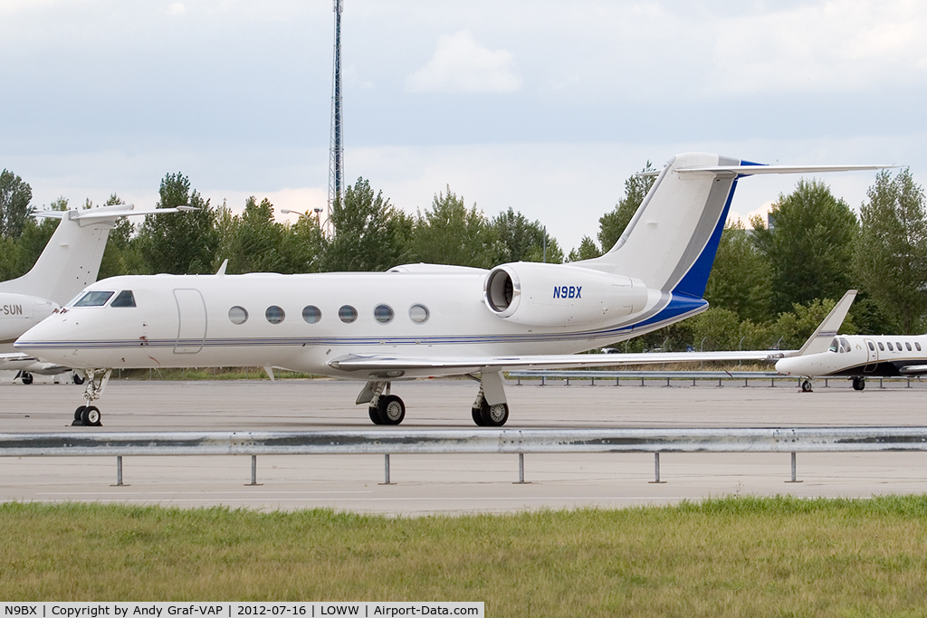 N9BX, 2008 Gulfstream Aerospace GIV-X (G450) C/N 4145, Gulfstream 450